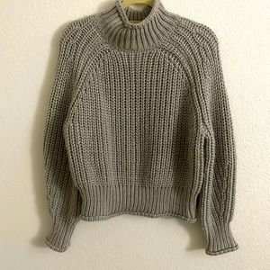Women’s sweater